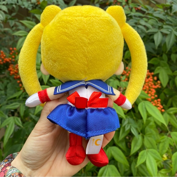 Sailor Moon Plush Doll - Picture 2 of 6
